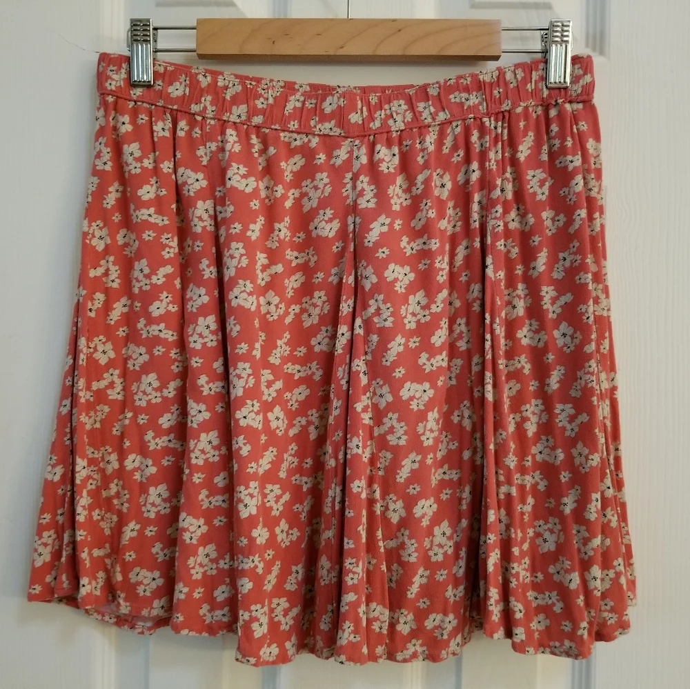 American Eagle Outfitters Floral Skirt Size Large - Picture 2 of 4